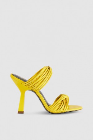 Patrizia Pepe Heeled Sandal In Smooth Leather With Gold-colored Mini Logo Galbeni | 708WVBAUM